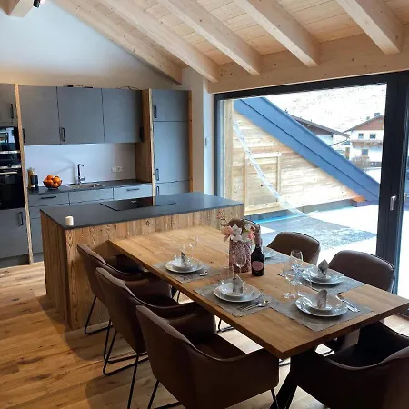 Our's Living Penthouse - Private Sauna - Near Kitzbueheler Alpen Lift Διαμέρισμα *