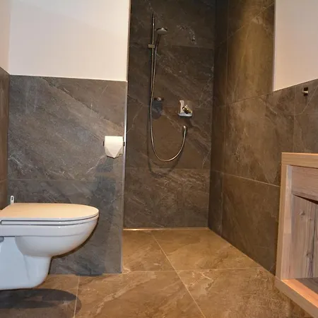 アパート Our's Living Penthouse - Private Sauna - Near Kitzbueheler Alpen Lift *