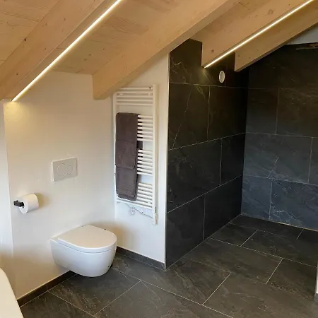 Our's Living Penthouse - Private Sauna - Near Kitzbueheler Alpen Lift アパート