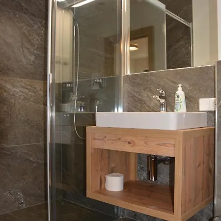 アパート Our's Living Penthouse - Private Sauna - Near Kitzbueheler Alpen Lift ホラースバッハ・イム・ピンツガウ