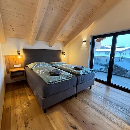 Our's Living Penthouse - Private Sauna & Summercard Near Kitzbueheler Alpen Lift *