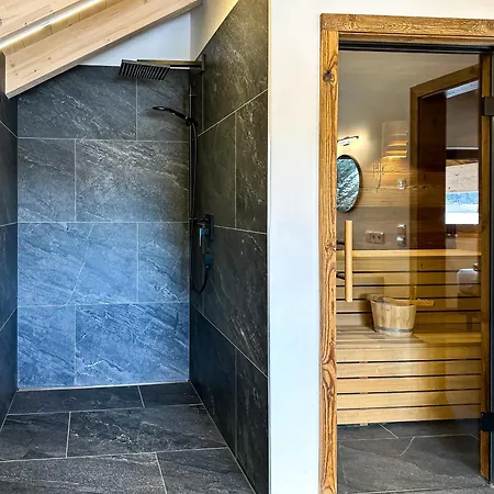 Our's Living Penthouse - Private Sauna - Near Kitzbueheler Alpen Lift *