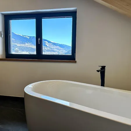 Our's Living Penthouse - Private Sauna - Near Kitzbueheler Alpen Lift *