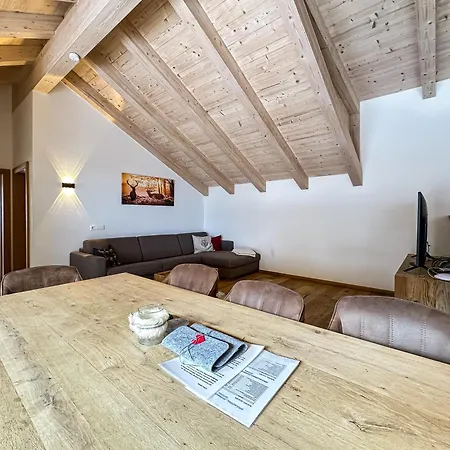 Our's Living Penthouse - Private Sauna - Near Kitzbueheler Alpen Lift Hollersbach im Pinzgau