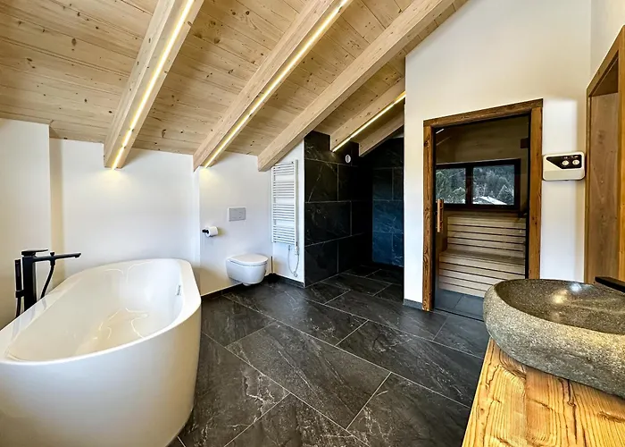 Our's Living Penthouse - Private Sauna - Near Kitzbueheler Alpen Lift *